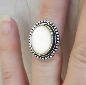 New Mother of Pearl 925 Silver Ring.
